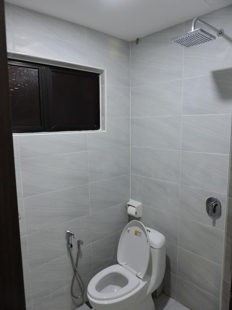 Merlin Hotel Penang George Town Ngoại thất bức ảnh