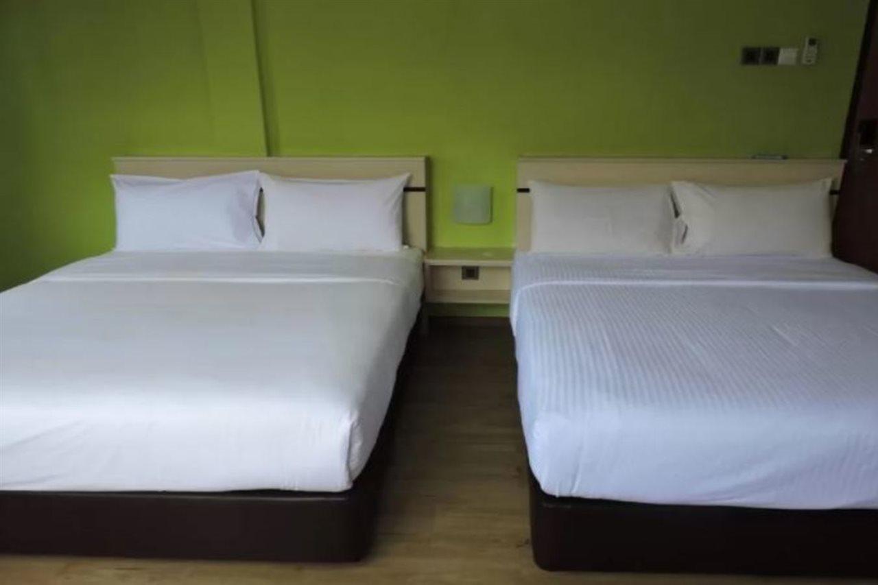 Merlin Hotel Penang George Town Ngoại thất bức ảnh