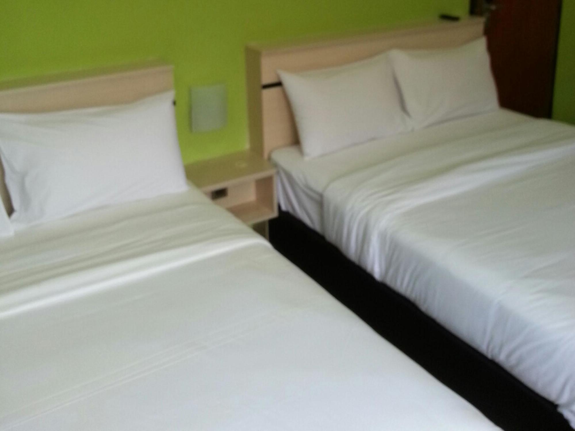 Merlin Hotel Penang George Town Ngoại thất bức ảnh
