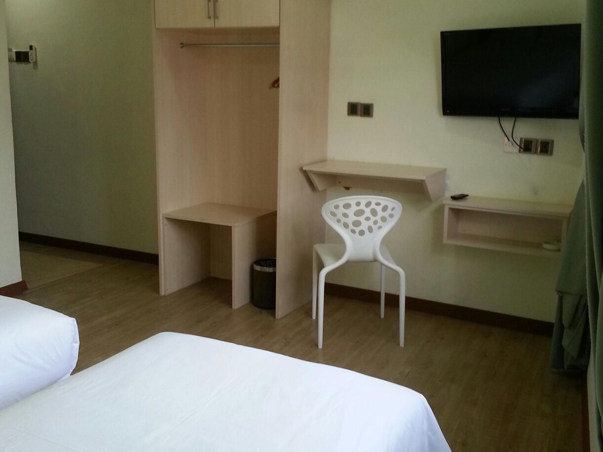 Merlin Hotel Penang George Town Ngoại thất bức ảnh