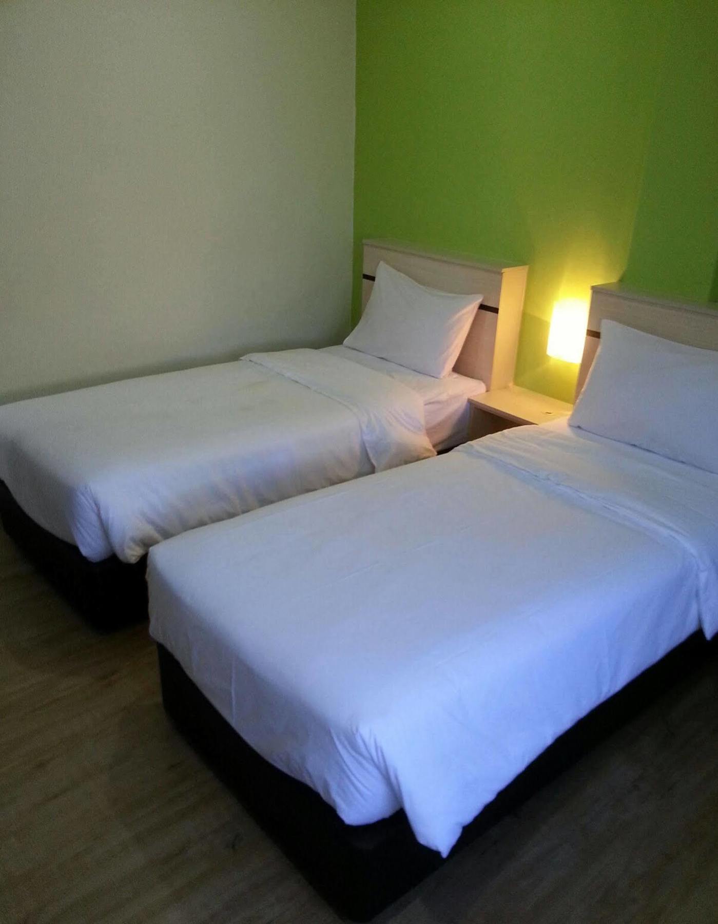 Merlin Hotel Penang George Town Ngoại thất bức ảnh